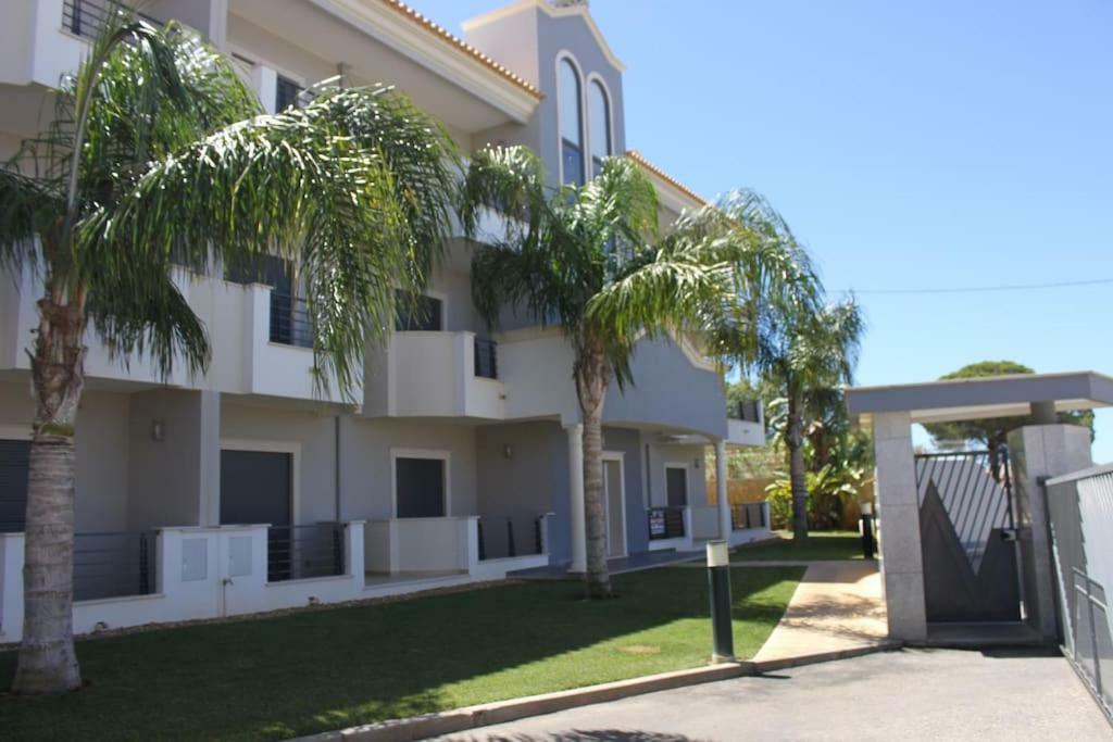 Quinta Do Pinheiro Residence Albufeira Exterior photo